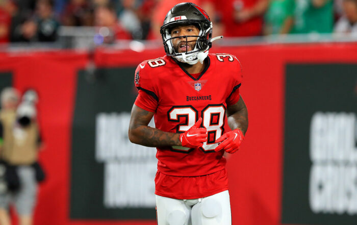 Bucs Cb Derrek Pitts