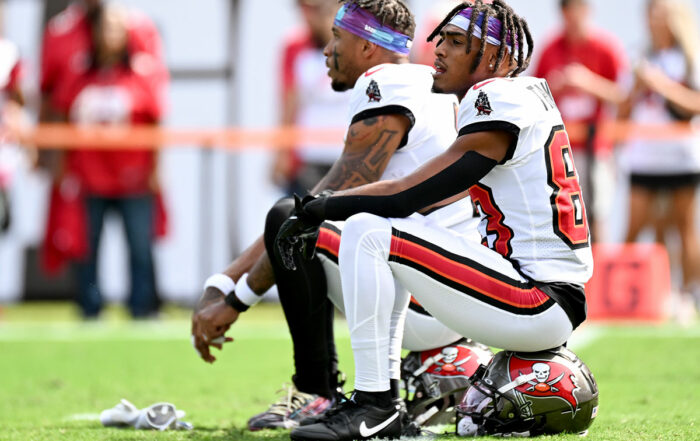 Bucs Wrs Deven Thompkins And Trey Palmer