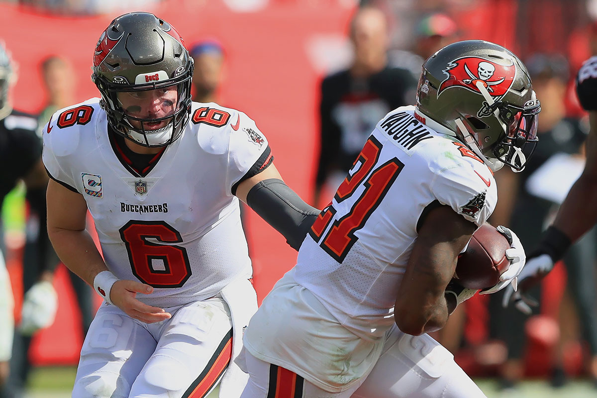 Bucs Qb Baker Mayfield And Rb Ke'Shawn Vaughn