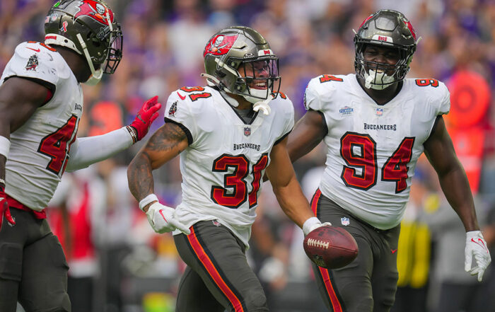 Bucs S Antoine Winfield Jr. Dt Calijah Kancey And Ilb Devin White