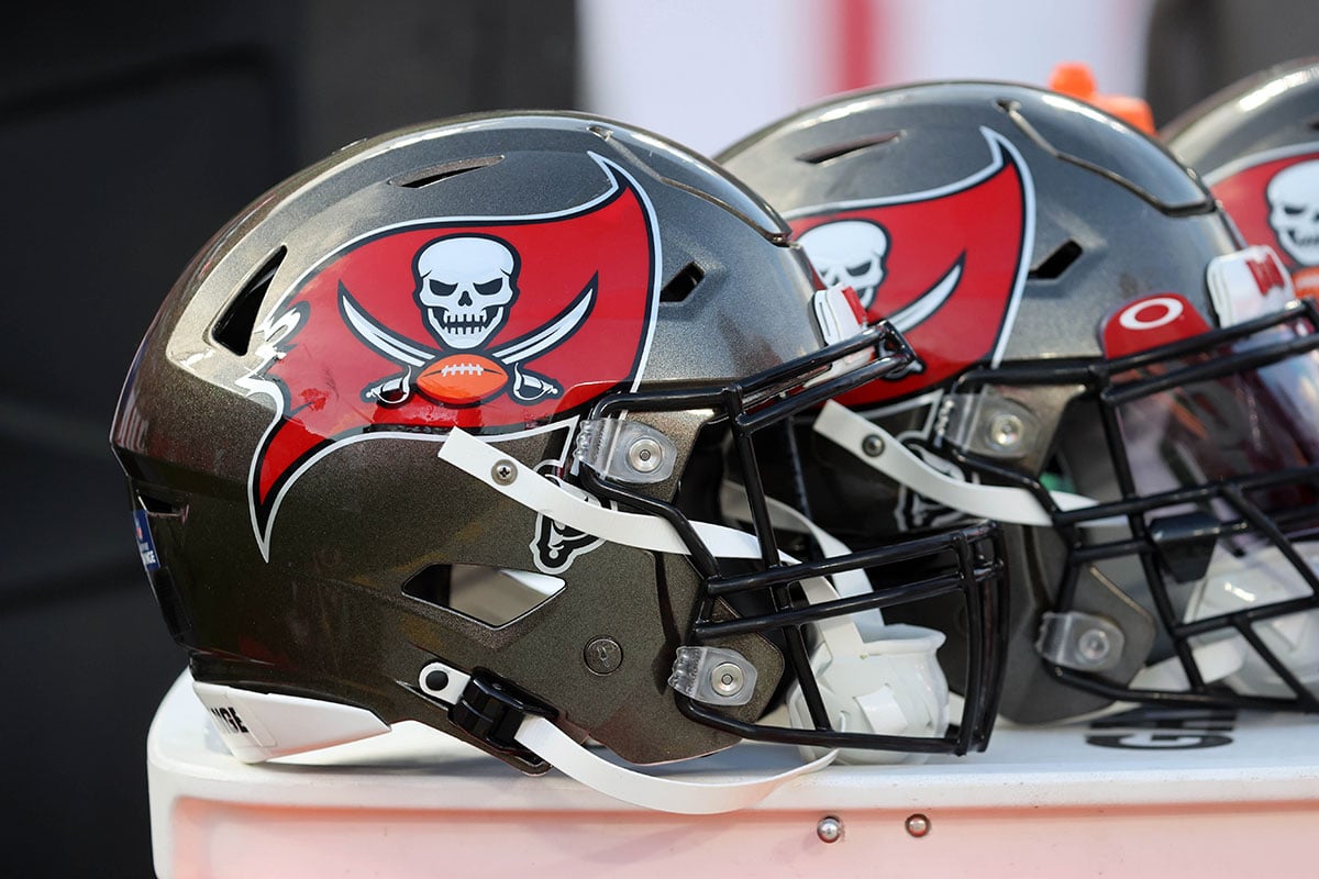 Bucs Helmets Nfl