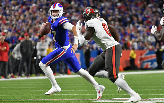 Bucs Olb Yaya Diaby And Bills Qb Josh Allen Nfl