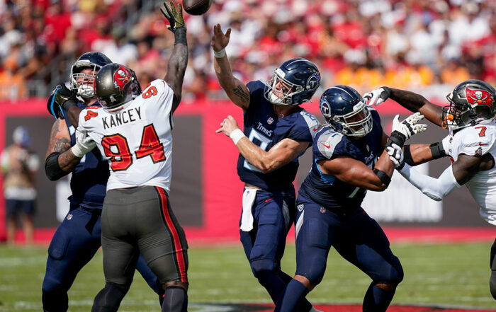 Bucs Dt Calijah Kancey And Titans Qb Will Levis