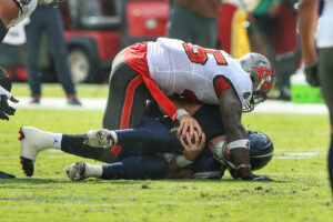 Bucs Sign Inside Linebacker Amidst Devin White Saga 2 Bucs Ilb Devin White And Titans Qb Will Levis