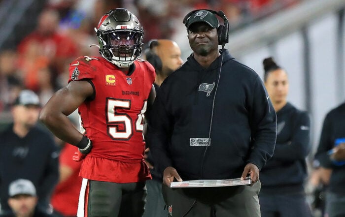 Bucs Ilb Lavonte David And Hc Todd Bowles