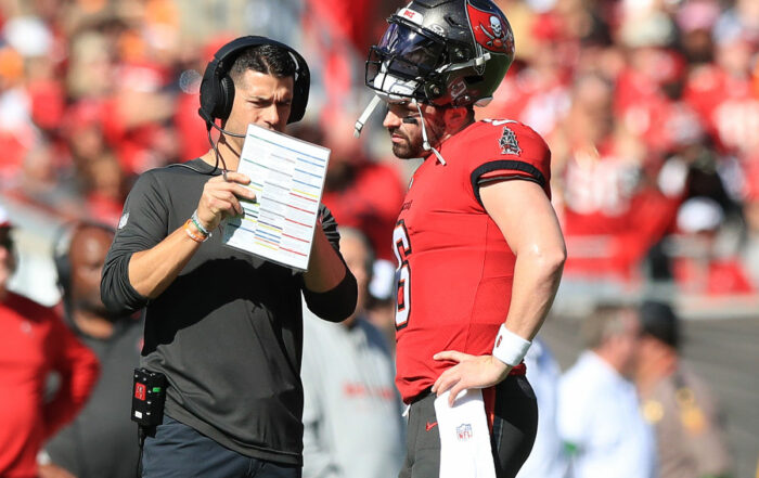Bucs Oc Dave Canales And Qb Baker Mayfield
