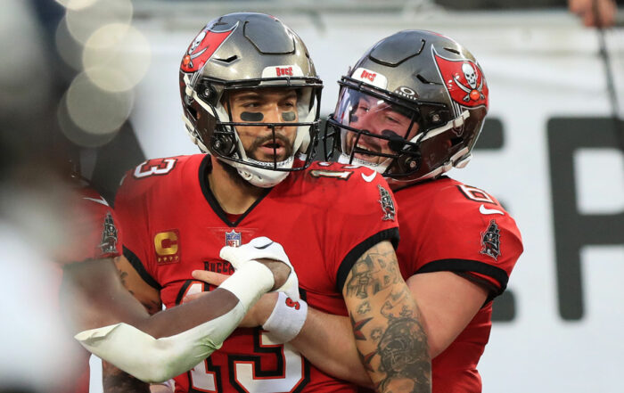 Bucs Wr Mike Evans And Qb Baker Mayfield