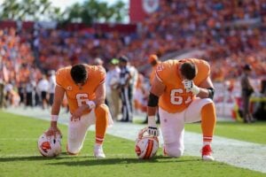 Bucs O-Line Looks Comfortable And Is Playing With Confidence 2 Bucs Qb Baker Mayfield And Rt Luke Goedeke