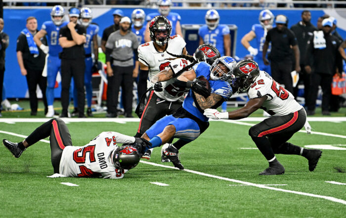 Bucs Lbs Lavonte David And Kj Britt And Ss Ryan Neal And Lions Rb David Montgomery