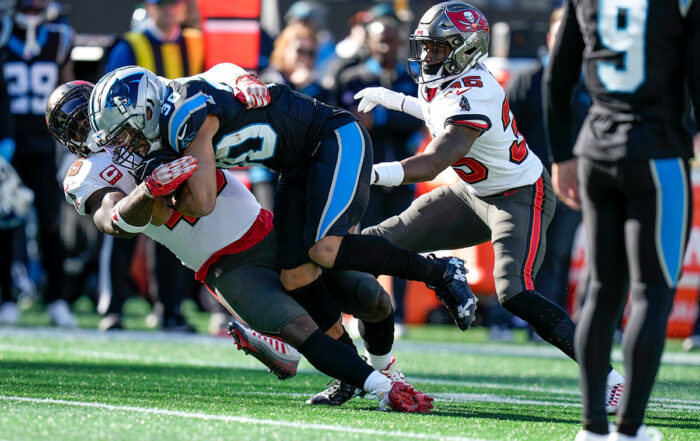 Bucs Ilb Devin White And Panthers Rb Chuba Hubbard