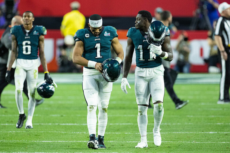 Eagles Get Troubling News About WR AJ Brown Ahead Of Bucs Game Pewter