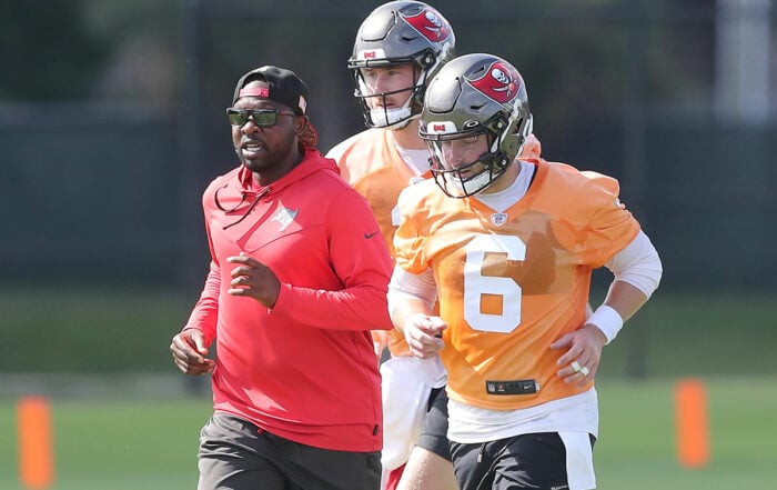 Bucs Qbs Coach Thad Lewis And Qbs Kyle Trask, Baker Mayfield