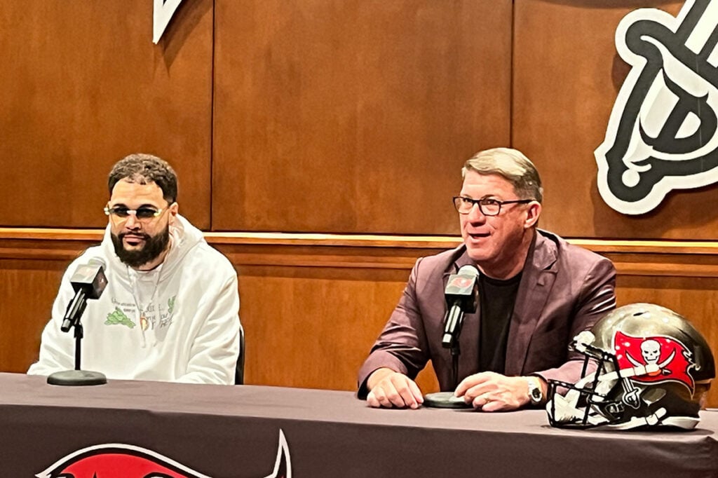 Bucs React To Wr Mike Evans Signing With 49Ers In Free Agency 3 Bucs Wr Mike Evans And Gm Jason Licht