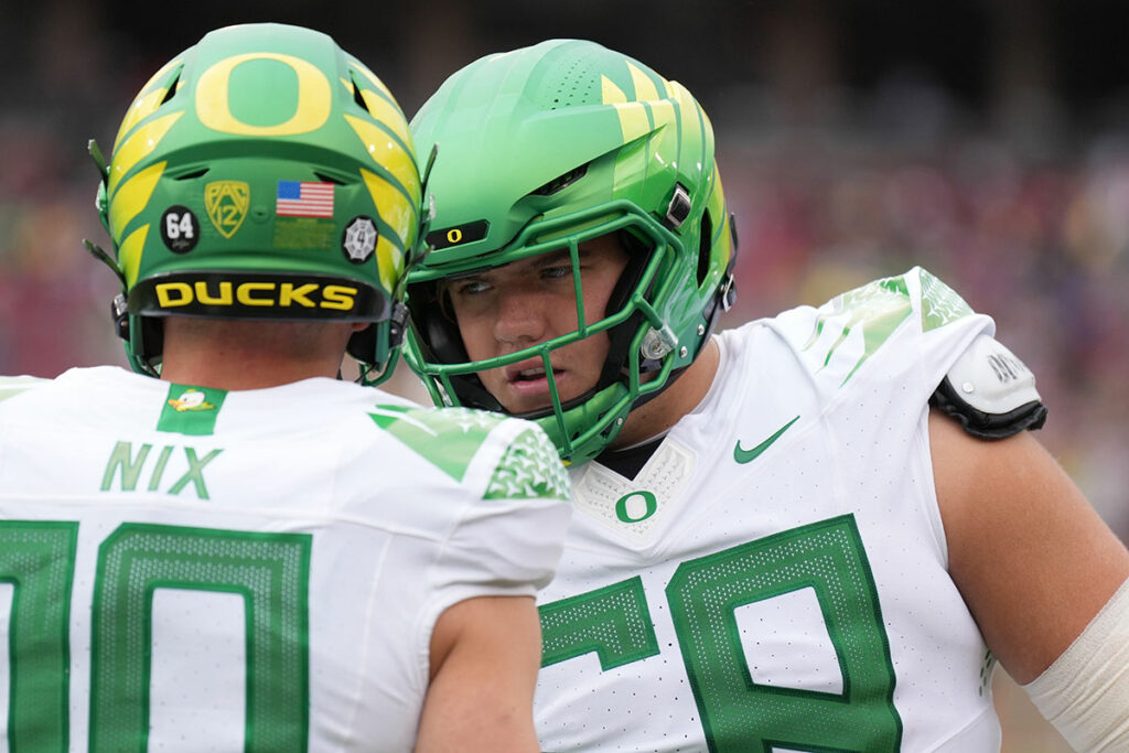 Oregon C Jackson Powers-Johnson Bucs
