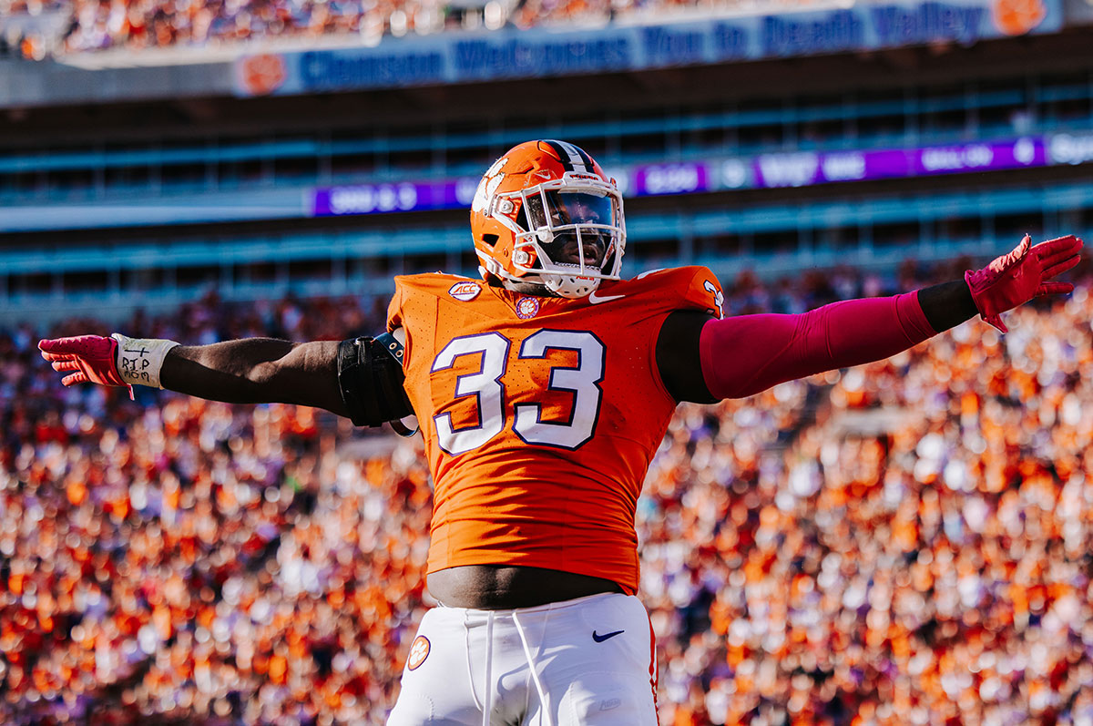 Clemson Dt Ruke Ohorhoro Bucs Draft