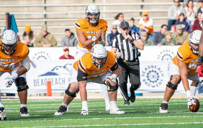 Bucs G Elijah Klein