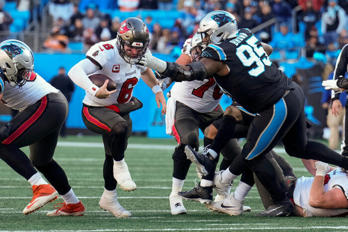 Bucs Qb Baker Mayfield And Panthers Dt Derrick Brown