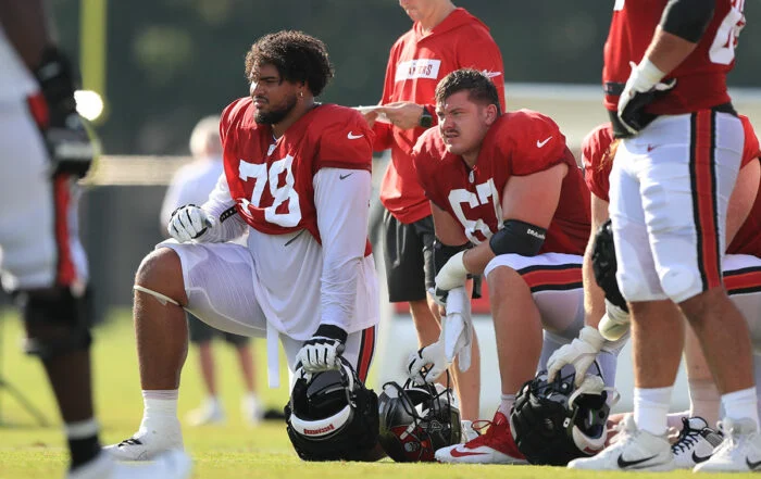 Bucs Lt Tristan Wirfs And Rt Luke Goedeke