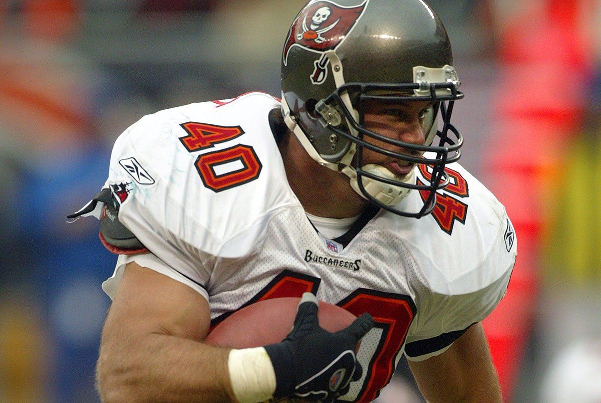 Mike Alstott, Others To Join 2025 Tampa Bay Bucs Cruise Pewter Report