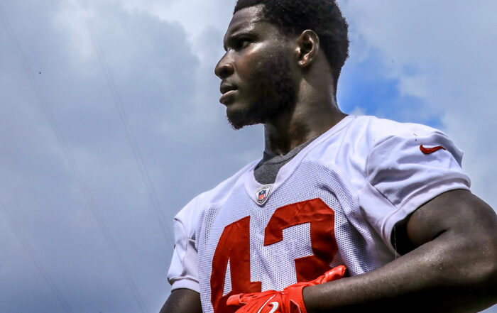 Bucs Olb Chris Braswel