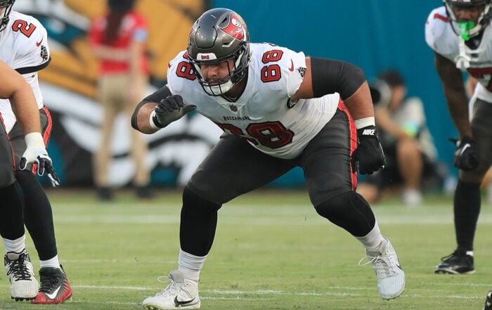 Bucs G Ben Bredeson