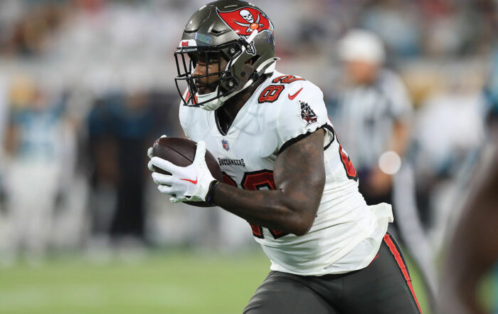 Bucs Te Devin Culp