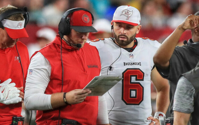 Buccaneers Oc Liam Coen And Qb Baker Mayfield