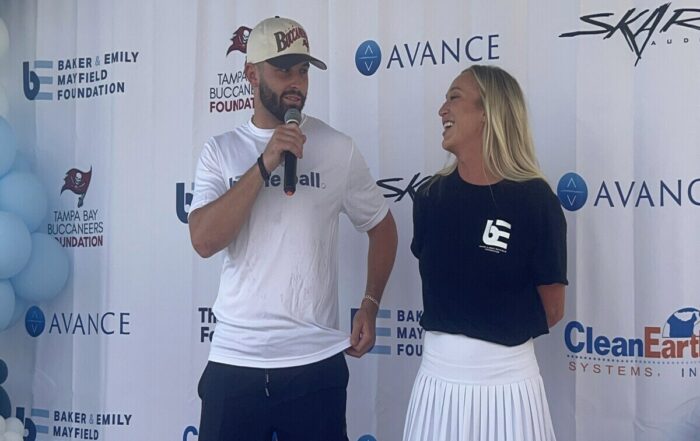 Bucs Qb Baker Mayfield And His Wife Emily Mayfield
