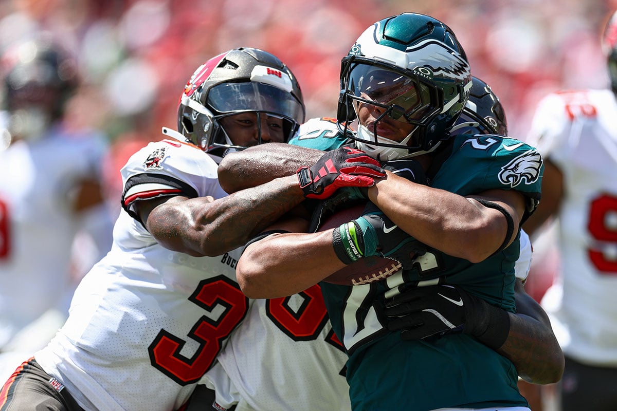 Bucs Ss Jordan Whitehead And Eagles Rb Saquon Barkley