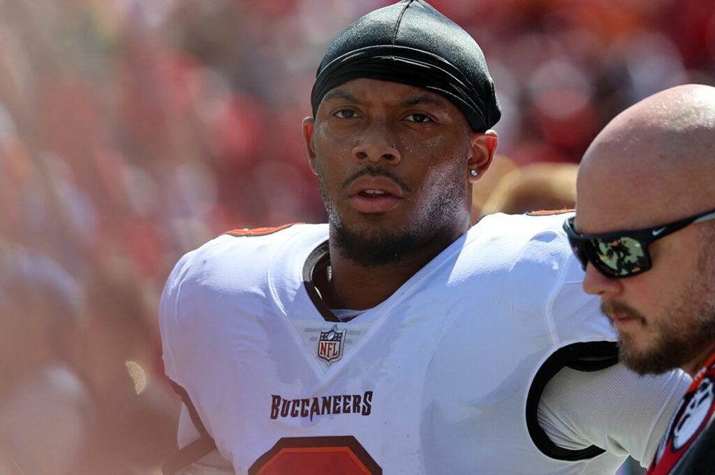 Does Bucs Ilb Coach Mike Caldwell Have Enough Depth? 3 Bucs Ilb Sirvocea Dennis