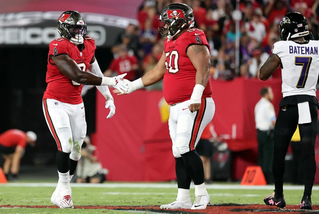 Bucs Olb Yaya Diaby And Dt Vita Vea