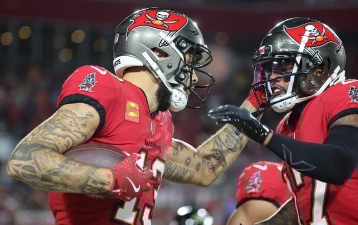 Bucs Wrs Mike Evans And Sterling Shepard