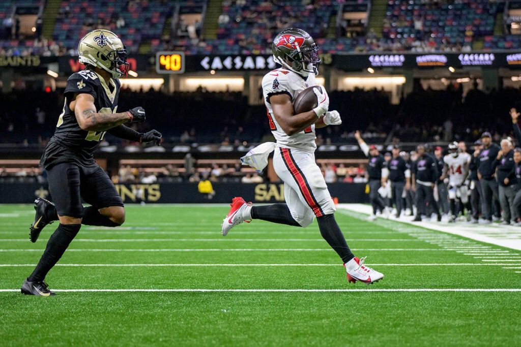 Sr'S Fab 5: Would The Bucs Consider Re-Signing Jamel Dean? 8 Bucs Rb Sean Tucker