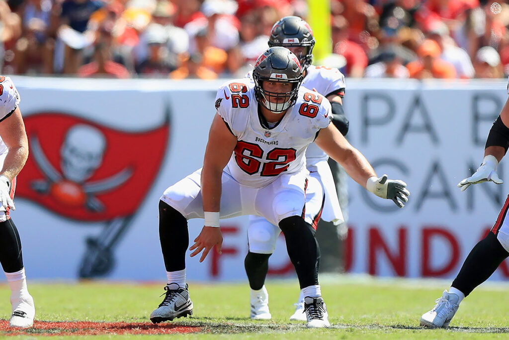 Bucs C Graham Barton