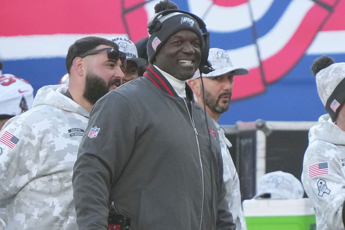 Bucs Head Coach Todd Bowles