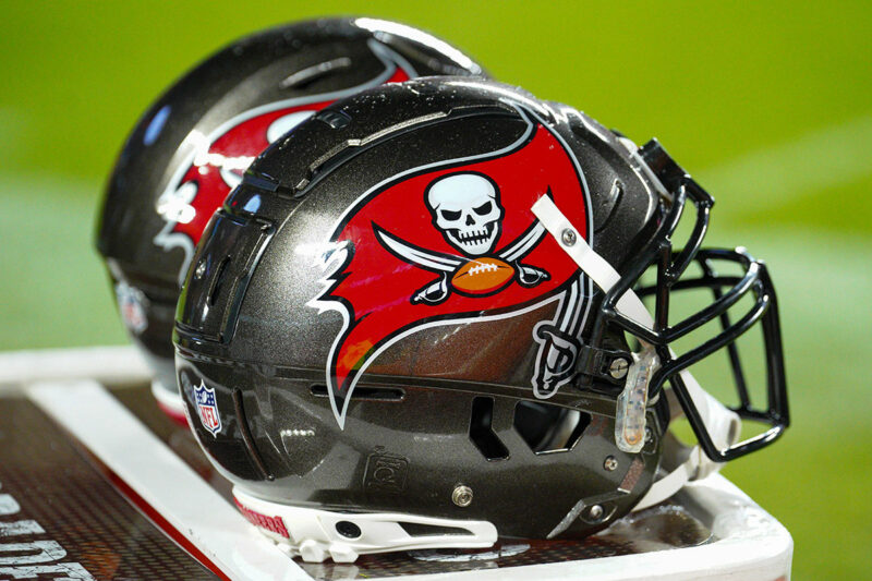 Bucs Free Agency Tracker 2025 UPDATED Bucs Free Agency Tracker 2025 UPDATED