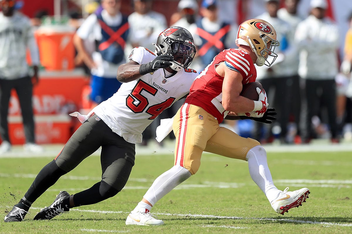 Bucs Ilb Lavonte David And 49Ers Rb Christian Mccaffrey
