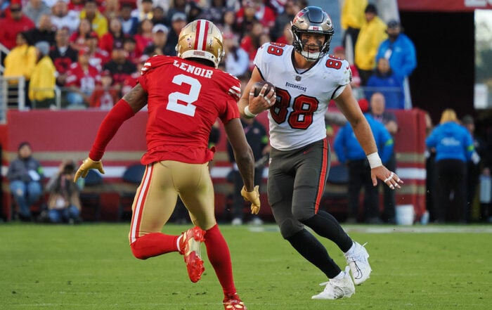 Bucs Te Cade Otton