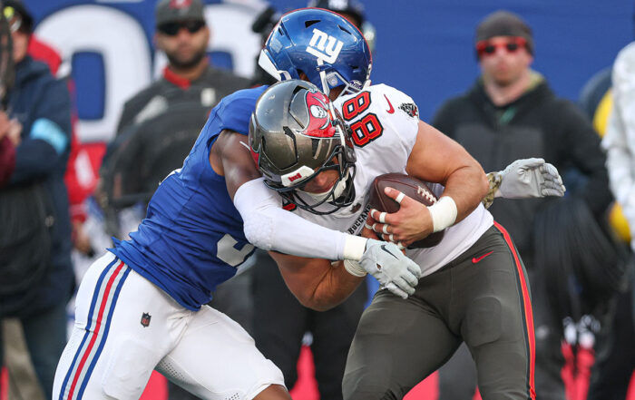 Bucs Te Cade Otton