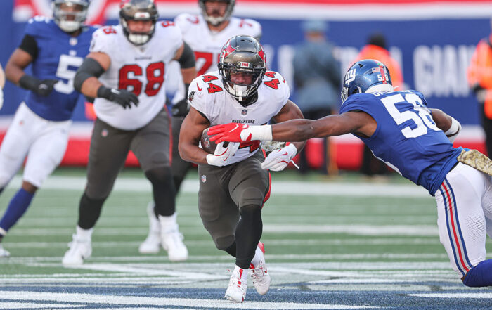 Bucs Rb Sean Tucker