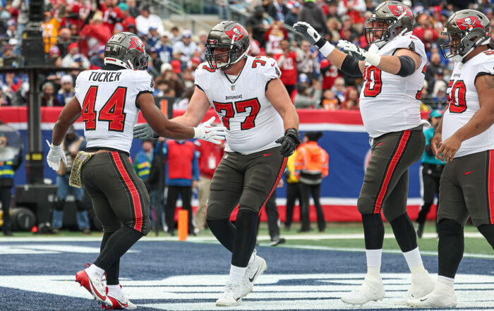Bucs Rb Sean Tucker And Ot Justin Skule