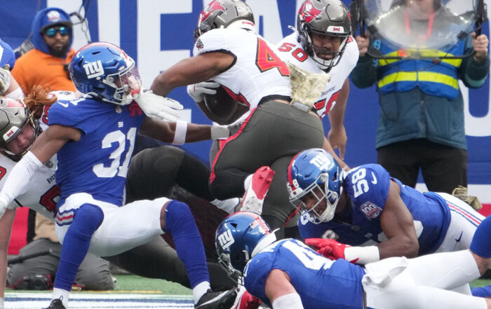 Bucs Rb Sean Tucker And Dt Vita Vea