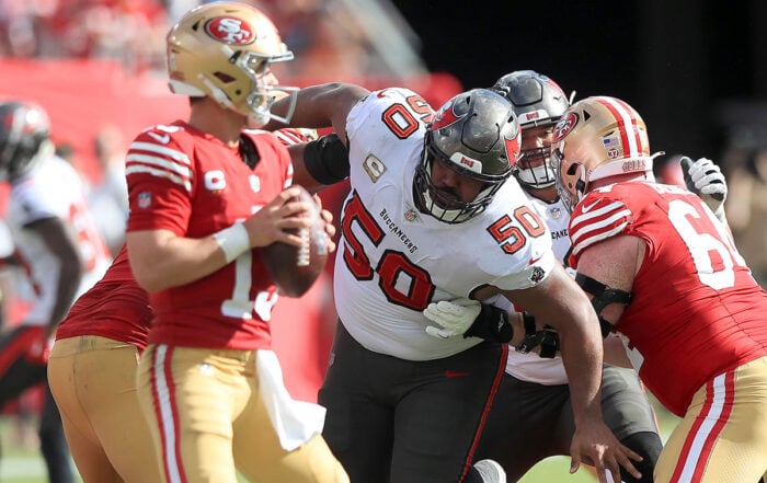 Bucs Dt Vita Vea And 49Ers Qb Brock Purdy