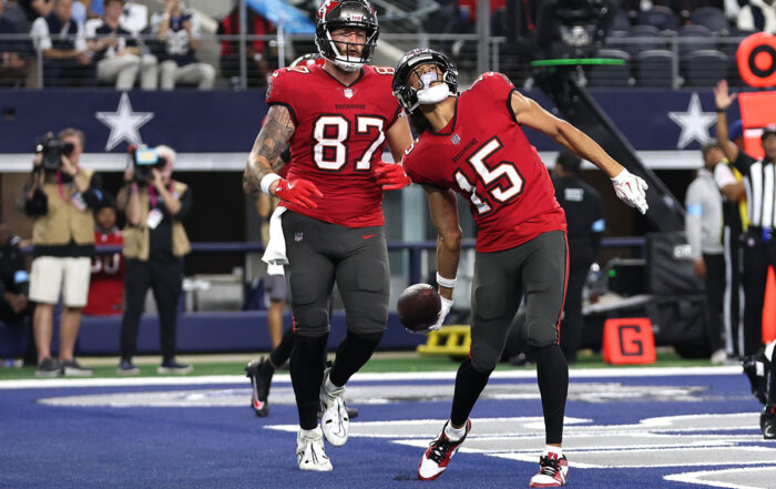 Bucs Wr Jalen Mcmillan And Te Payne Durham