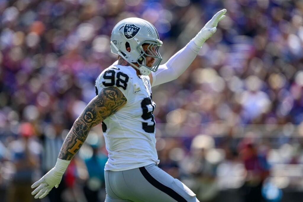 Raiders De Maxx Crosby