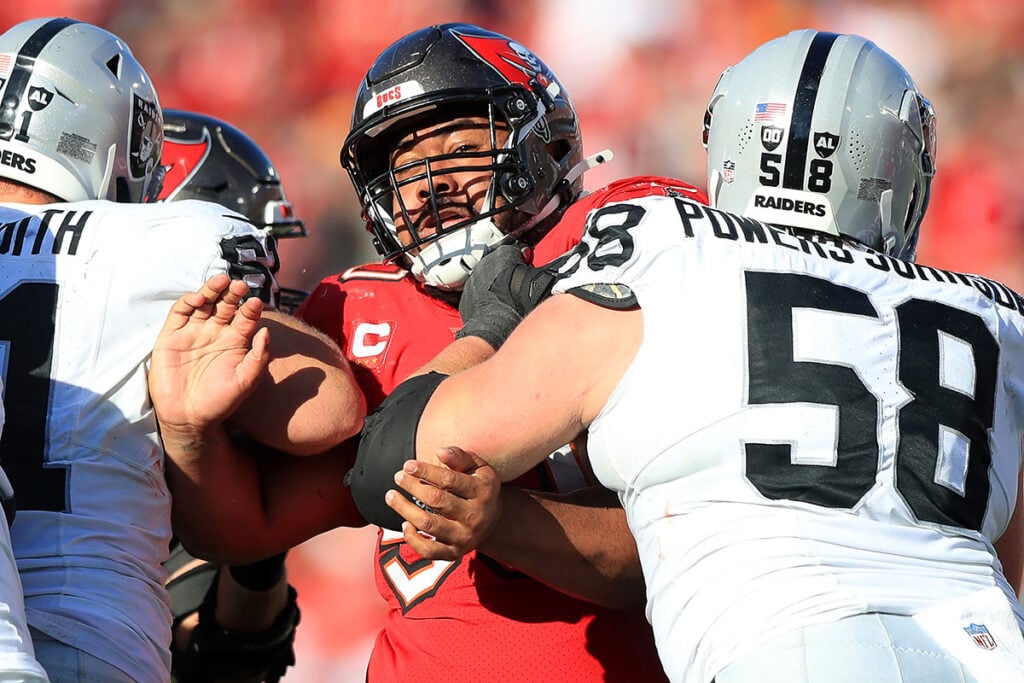 Bucs Get Second Player On Nfl Top 100 List 4 Bucs Dt Vita Vea And Raiders C Jackson Powers-Johnson