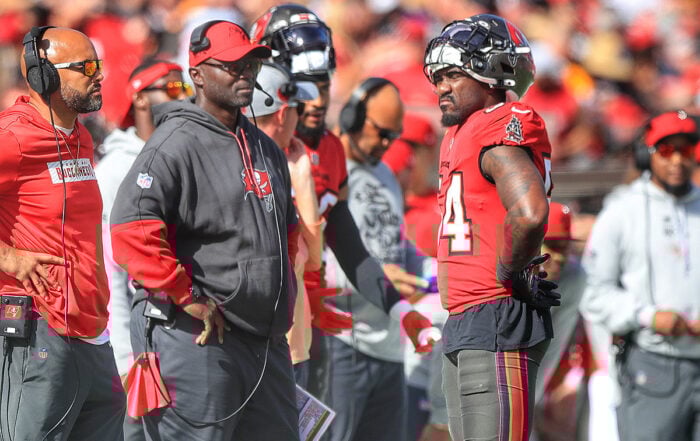 Bucs Head Coach Todd Bowles And Lb Lavonte David