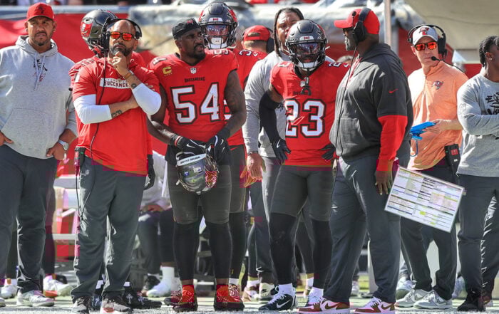 Bucs Ilb Lavonte David, Ncb Tykee Smith And Hc Todd Bowles