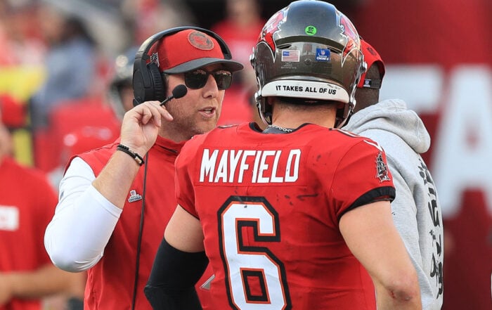 Bucs Oc Liam Coen And Qb Baker Mayfield
