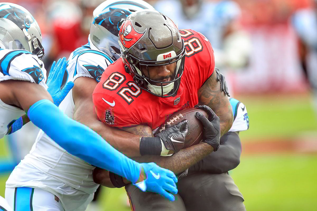 Bucs Te Devin Culp